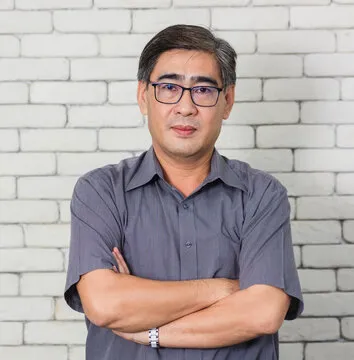 王先生